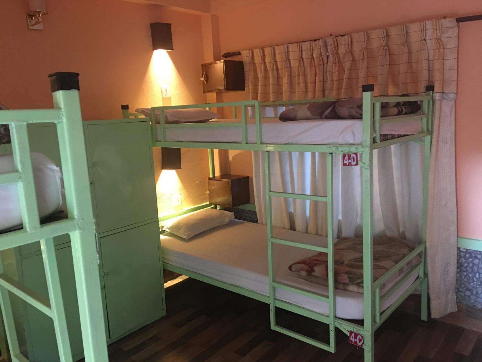 Kiwi Backpackers Pokhara