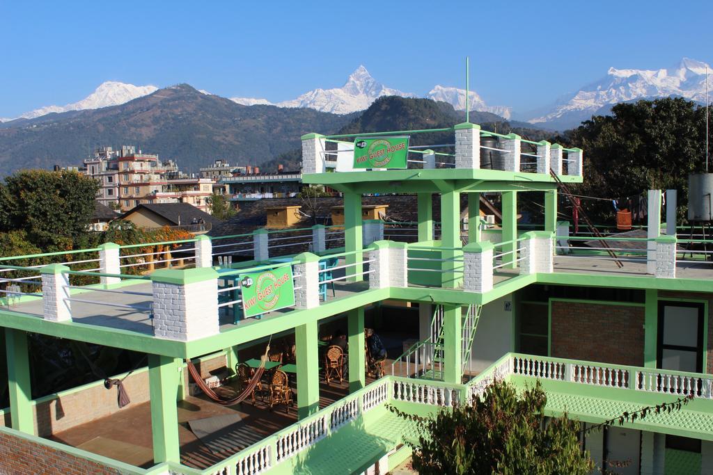 Kiwi Backpackers Hostel *